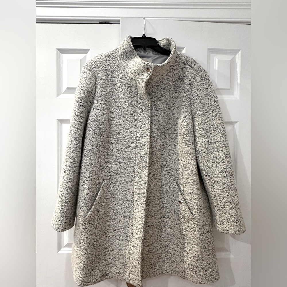 Black & white lined wool jacket